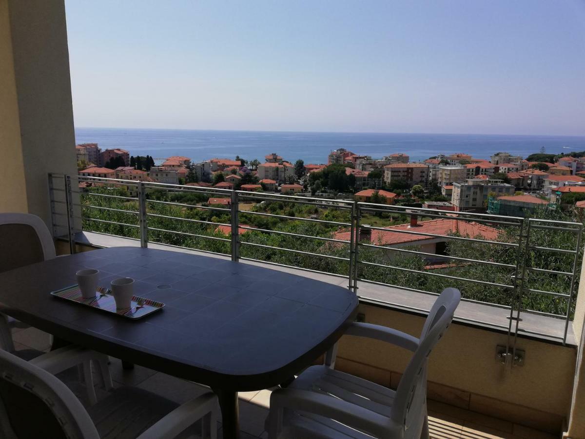 Sugli Allori Diano Marina Luaran gambar